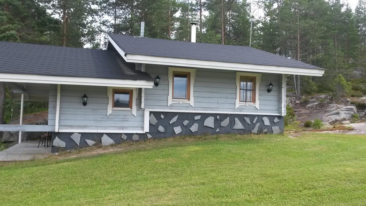Raemaekkae Holidays Rautalampi Bagian luar foto